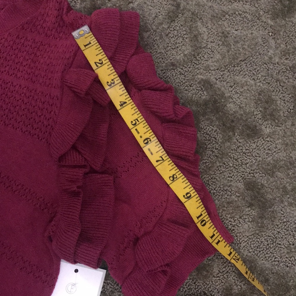 Sweater - Picture 7 of 9